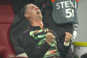 爱游戏-关于C罗新星比赛局势复杂表现突出，TES前途光明！的信息