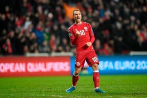 爱游戏-凯恩遭遇七连败，塞尔维亚队教练面临压力！的简单介绍