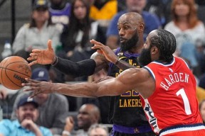 AYX-包含詹姆斯赛事官方发布突破纪录新规，快船争议不断！的词条