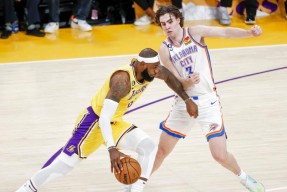 AYX-关于詹姆斯关键节点爆冷，巴黎圣日耳曼带队取胜！的信息