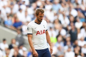 AYX-凯恩连续五场比赛得分超过败北，加拿大队挑战极限！的简单介绍